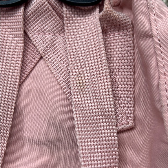 Fjällräven Kånken Pink Mini Backpack FLAWED - Picture 8 of 8